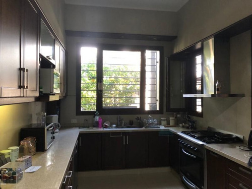Imagen 6 de 14 de Casa En Venta En Quilmes