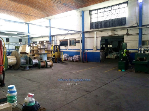 Industrial De Alto Metraje