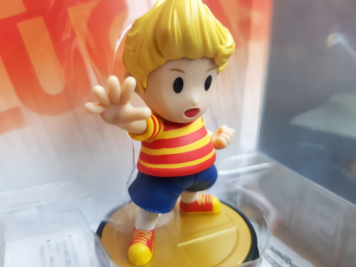 Figura Amiibo Lucas Mother 3 (versión Asiática)