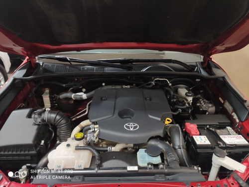 Imagen 11 de 11 de Toyota Hilux 2.8 Cd Srv 177cv 4x4 2016