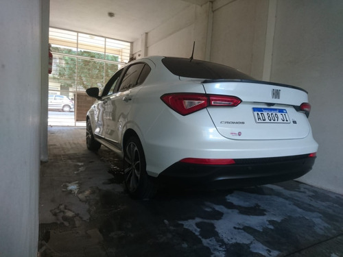 Fiat Cronos 1.8 Precision Pack Premium