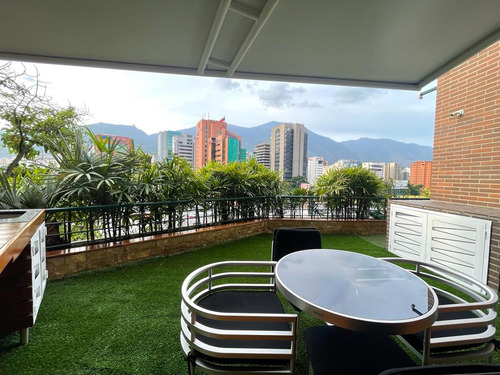 Se Vende/alquila Apto 207m² 3h/3b/2p Las Mercedes