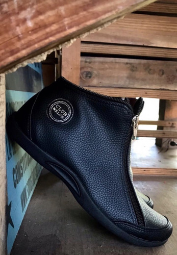 Calzado De Diseño Negro Liso Con Cierres Entrega Inmediata