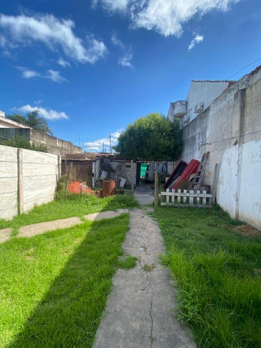 Casa En Venta En Castelar Norte