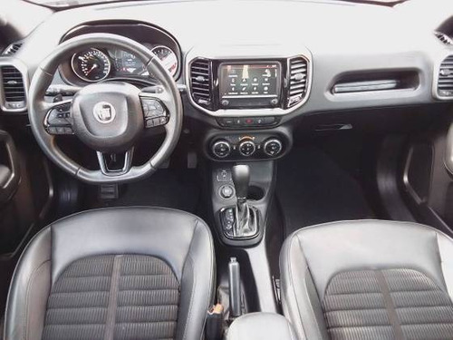 Fiat Toro 1.8 16v Evo Flex Freedom At6
