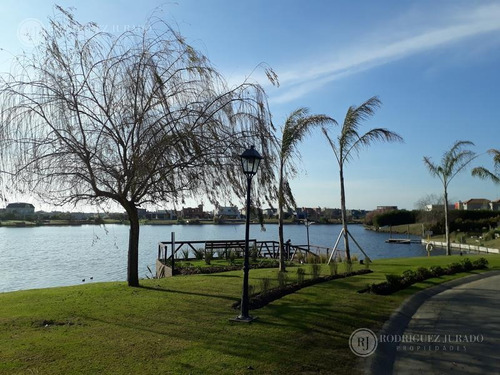 Imagen 15 de 22 de Casa En Alquiler En Santa Catalina - Villanueva - Tigre
