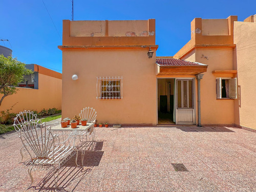 Casa En Venta En Lanús Este