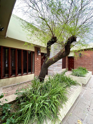 Imagen 6 de 30 de Casa En Venta En Avellaneda Santa Fe