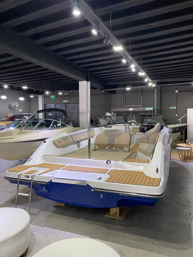 Lancha Piccini 209 S Con Motor Mercury 150hp