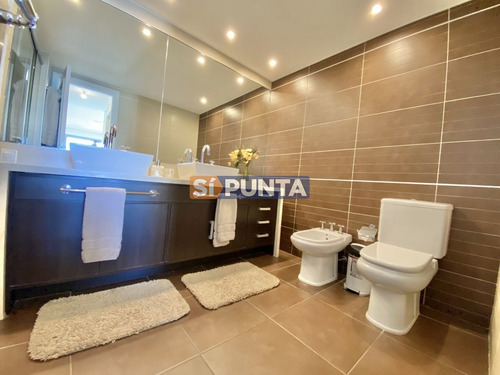 Imagen 15 de 28 de Venta De Penthouse De 2 Dormitorios En Edificio Imperiale Iii Punta Del Este