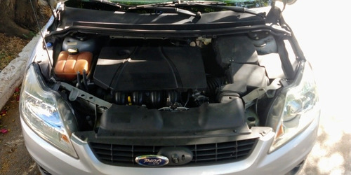 Ford Focus Sedan 2009 2.0 Ghia 4p