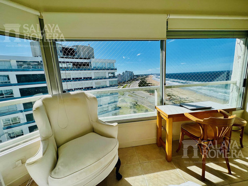 Venta: Apartamento 4 Dormitorios Edificio Estrella De Mar Punta Del Este