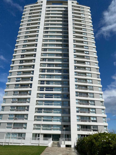 Imagen 15 de 27 de A. Alquiler Temporario. Departamento Le Parc Punta Del Este, Frente Al Mar Playa Brava Parada 8 .