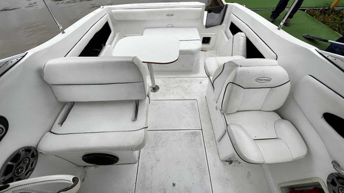 Imagen 10 de 18 de Lancha Canestrari 235 Mercruiser 350 Mag 300cv Duo Prop