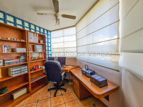 Apartamento En Venta En Los Naranjos Del Cafetal Ca 24-11095 Yg