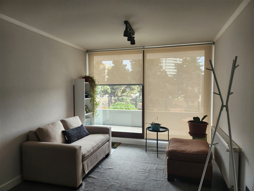 Departamento En Arriendo De 2 Dorm. En Concón