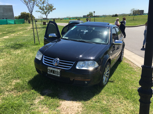 Bora Tdi 2011 Negro C/ Llantas 17¨ 4 Cub Nuevas Unico Dueño
