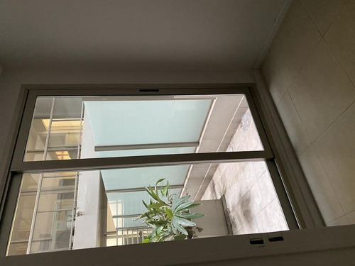 Imagen 15 de 18 de Edifico Libertareu Av. Libertador Y Sucre 140 M2 Cochera