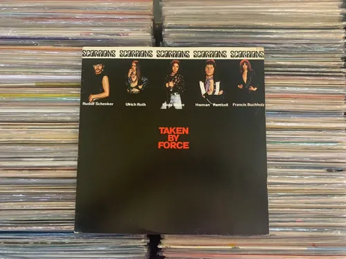 Lp Scorpions - Taken By Force | MercadoLivre
