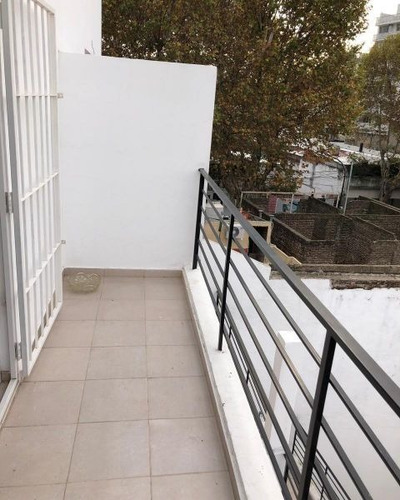 Imagen 2 de 15 de Imperdible 2 Ambientes C/ Terraza | Castillo Al 1200