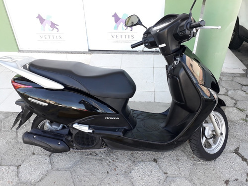 Linda Honda Lead Preta.. Econômica E Com Baixa Km..