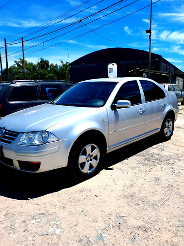 Volkswagen Bora 2.0 Trendline 115cv Tiptronic