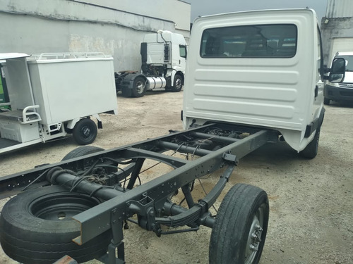 Iveco Daily 35s14 Chassi - 2018 - Ducato / Sprinter / Trafic
