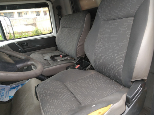 Vw 10160/13 Com Baú Frigorifico