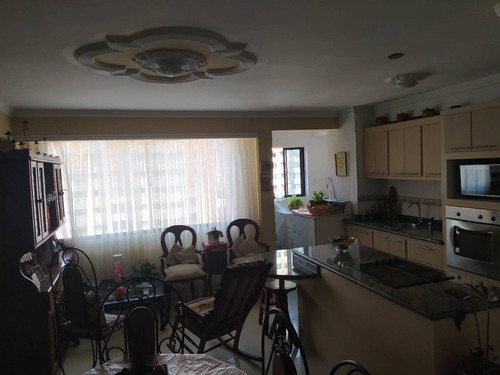 Imagen 9 de 11 de Yasmin Roa En Venta Apartamento En Loma De Los Mangos Cod 125831