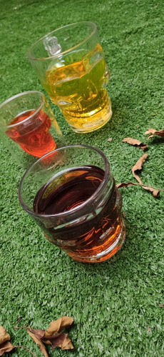 Imagem 2 de 8 de Kit Caneca De Chopp, Copo De Vidro E Copo Parede Dupla