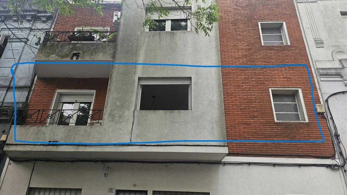 Alquilo Muy Linda Apto, Al Frente, 1ero Por Escalera Trato Directo Con Dueño Sin Comisiones. Pocitos. · Foto 2
