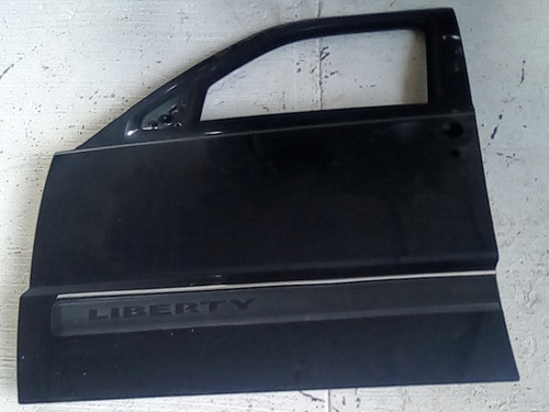 Puerta Izquierda Delantera De Liberty Jeep Modelo 2008 