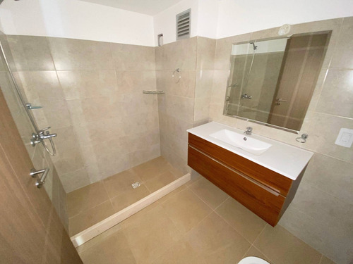 Imagen 13 de 14 de Venta De Apartamento Con 2 Dormitorios En Centro