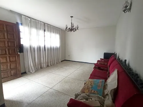 Casa En El Viñedo, Valencia.