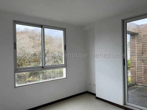 Imagen 27 de 30 de Magnífica Casa En Venta Urbanizacion Colinas Del Viento Zona Este Barquisimeto %%%% Rf 23-2 4 7 2 0 Kl Rah %%%