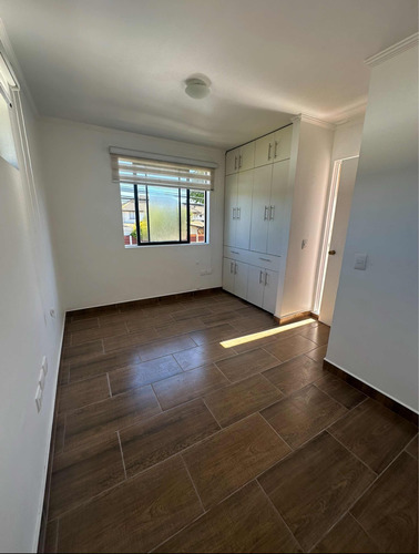 Vendo Casa 3 Pisos Lomas De San Sebastián