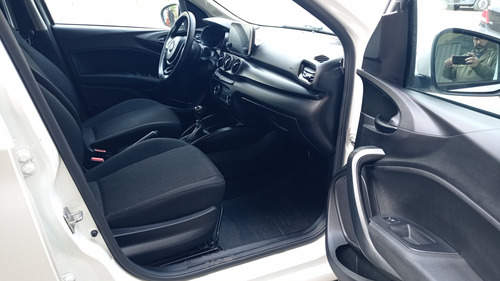 Fiat Cronos 1.3 Drive Mt