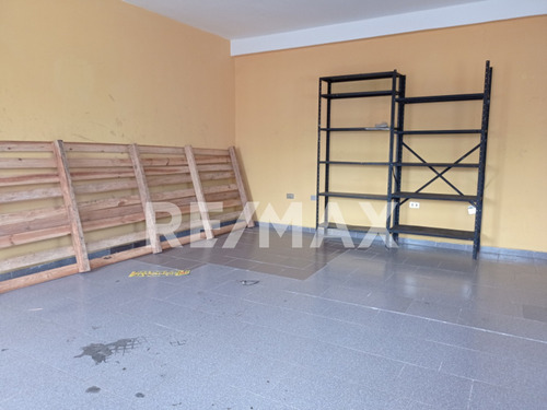 Imagen 10 de 10 de Se Vende Galpón En El Centro, Calle La Planta, Av. Orinoco