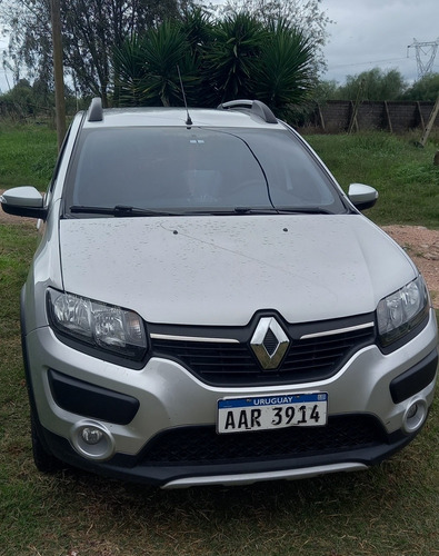 Renault Sandero Stepway 2017 1.6 Privilege 105cv