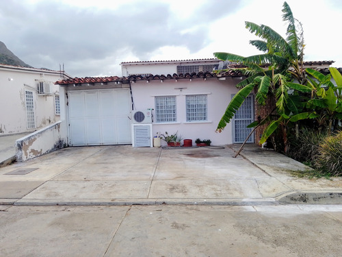 Casa Con Anexo El Valle Isla Margarita