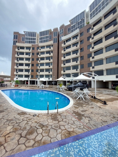 Imagen 14 de 15 de Se Alquila Bello Apartamento En Granada Suites Amoblado