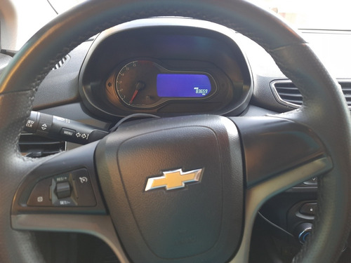 Imagem 5 de 9 de Chevrolet Onix 2014 1.4 Ltz Aut. 5p