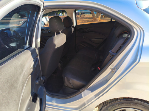 Chevrolet Onix 1.4 Advantage Aut. 5p