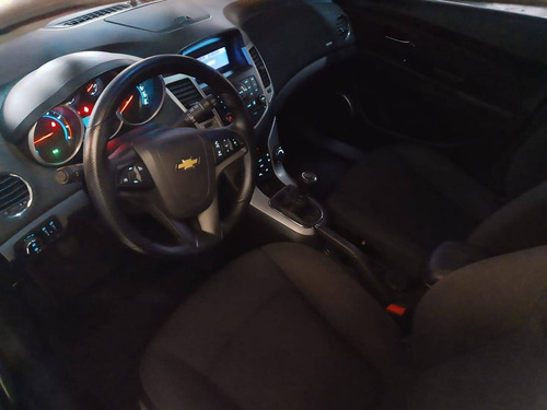 Imagem 14 de 15 de Chevrolet Cruze 1.8 Lt Sport6 16v Flex 4p Manual