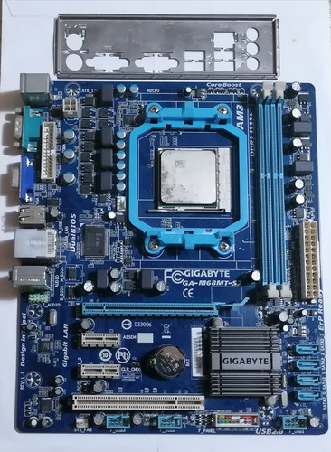 Placa Am3 Am2+ Ddr3 Ga-m68mt-s2 Gigabyte Phenom Ii/athlon Ii (Usado)