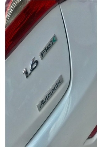 Hyundai Hb20 1.6 Comfort Plus 16v Flex 4p Automático