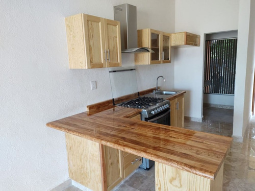 Departamento En Renta En Pedregal De Las Fuentes, Jiutepec.