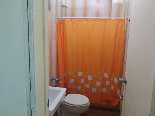 Imagen 6 de 9 de Apartamento En Venta En Res. Bartolo