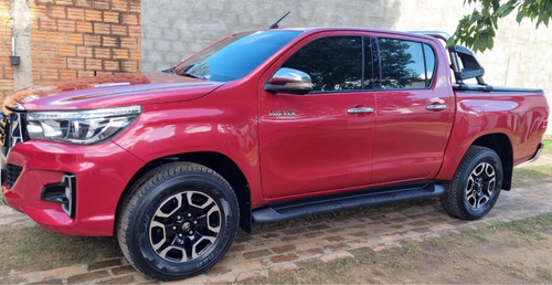 Imagen 3 de 10 de Toyota Hilux Automática