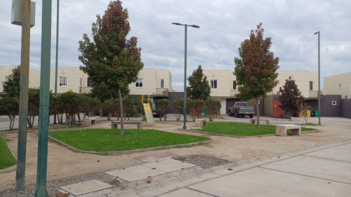 Arriendo Excelente Propiedad En Hacienda Limay